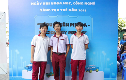 CLB Stem Robotics Ngô Thời Nhiệm - Chinh Phục Ngày Hội Khoa Học Sáng Tạo 2025