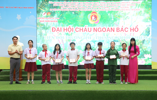 Đại hội cháu ngoan Bác Hồ Liên Đội trường TiH, THCS Ngô Thời Nhiệm Năm học 2024 - 2025