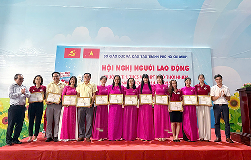 Hội nghị Người Lao động Công đoàn Cơ sở trường TiH, THCS và THPT Ngô Thời Nhiệm năm học 2024 - 2025