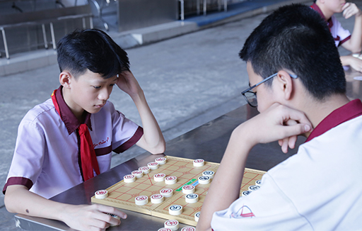 Sôi nổi vòng sơ khảo cuộc thi cờ Tướng chào mừng 42 năm ngày nhà giáo Việt Nam 20/11/1982 - 20/11/2024