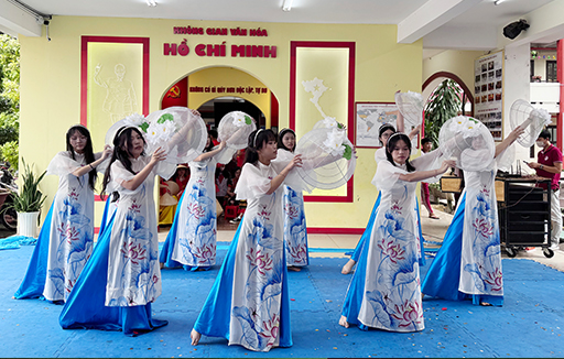 Tổng hợp hình ảnh các tiết mục văn nghệ - Vòng sơ khảo văn nghệ chào mừng ngày nhà giáo Việt Nam khối THCS tại cơ sở Thủ Đức