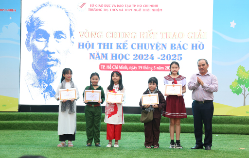 Vòng chung kết hội thi kể chuyện Bác Hồ: Những câu chuyện giản dị về Bác