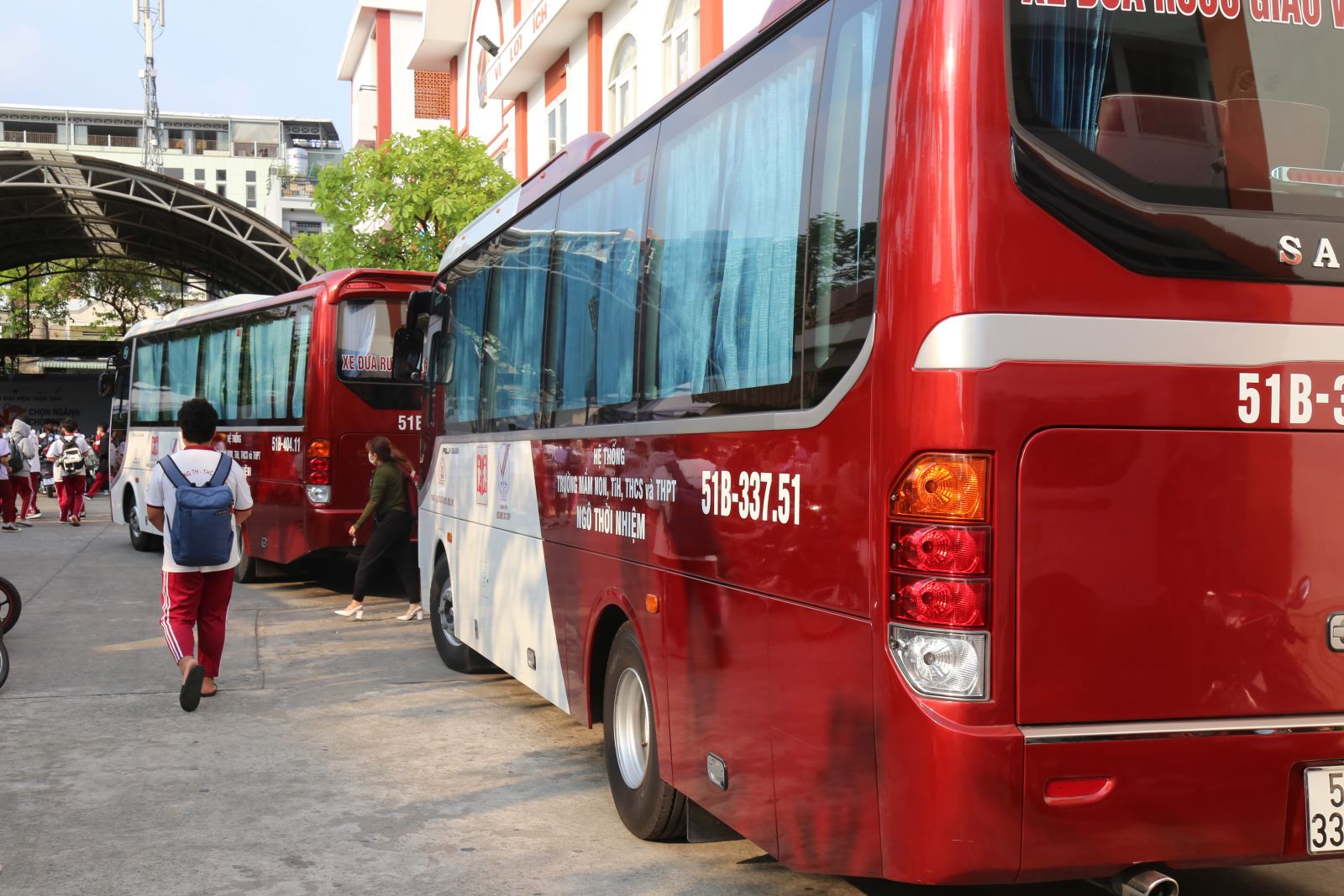 Xe đưa rước tuyến cố định