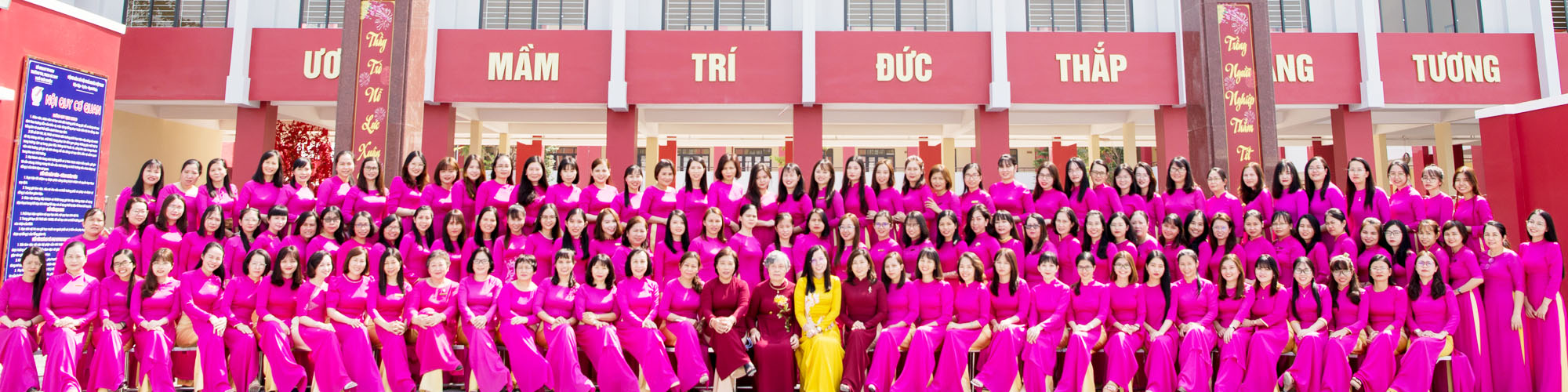 Đội ngũ Giáo viên